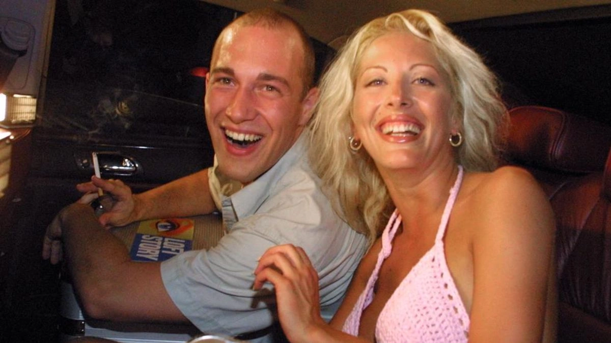 Loana Ascension et Chute d’une Star de Téléréalité